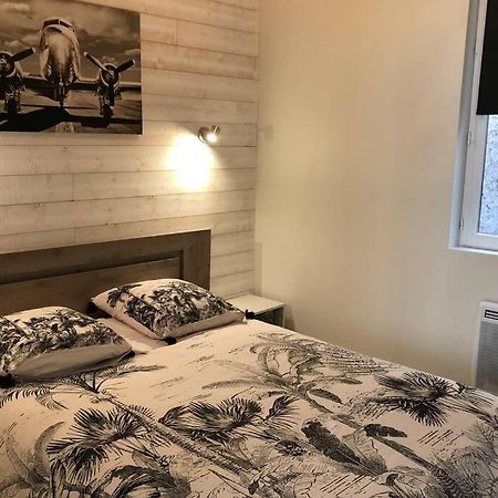 Laon :   Suite privée au pied de la Cathédrale  Esterno foto