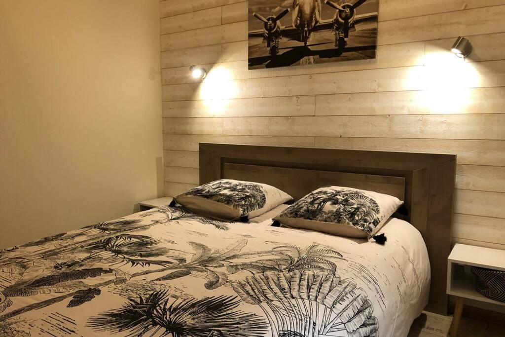 Laon :   Suite privée au pied de la Cathédrale  Esterno foto